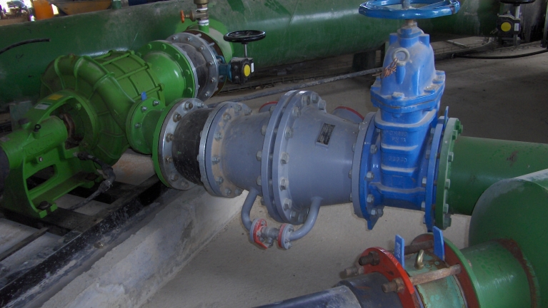 Horizontal multistage high pressure pumps